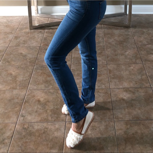 SOLD! NWT Ellen DeGeneres Nude Tan Espadrille Flat - Picture 2 of 3